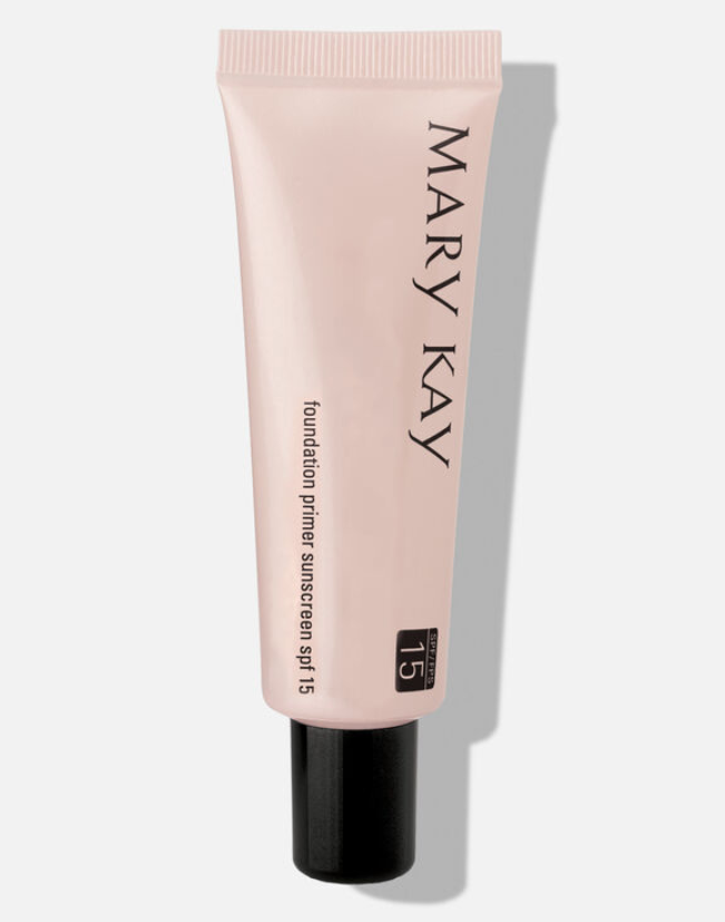 Mary Kay® Foundation Primer Sunscreen Broad Spectrum SPF 15*